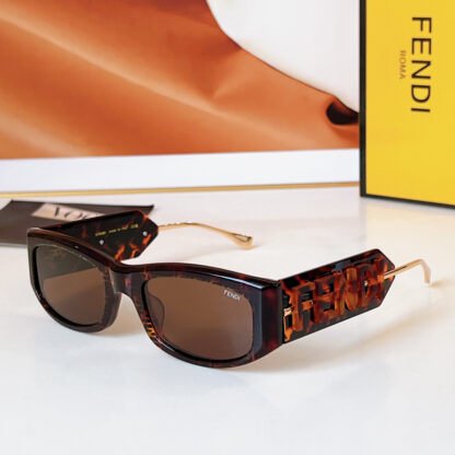 FENDI fashion trend sunglasses - Image 7