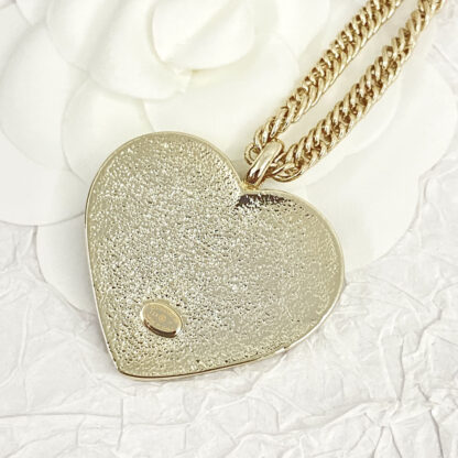 Chanel Vintage Fashion Heart Necklace - Image 6
