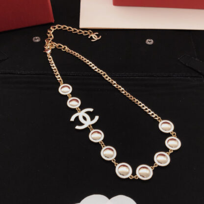 Chanel Glossy Round Necklace - Image 6