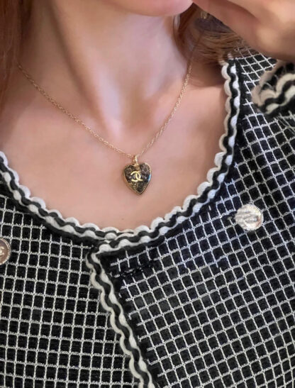 Chanel Black Gold Lace Heart Necklace - Image 6