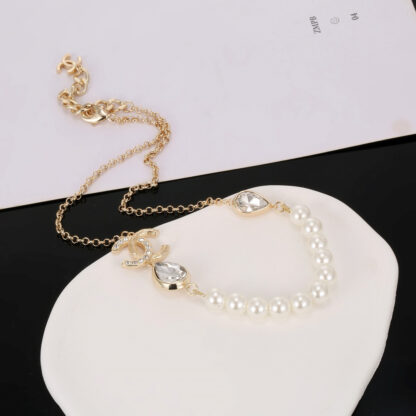 Chanel simple and generous pearl necklace - Image 6