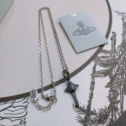 Vivienne Westwood classic large Saturn necklace unisex - Image 6