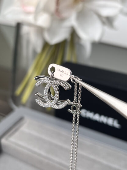 Chanel classic versatile diamond necklace - Image 6