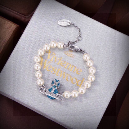 Vivienne Westwood Saturn Pearl Necklace - Image 6
