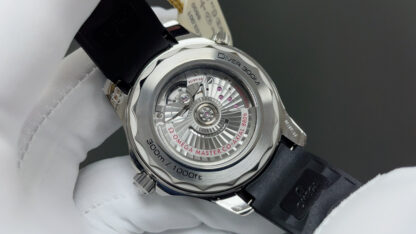 Omega Geneva pattern decoration - Image 6
