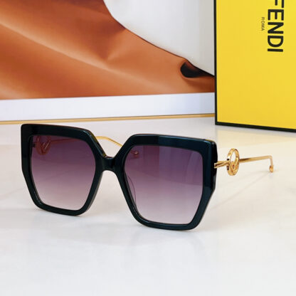 FENDI fashion trend sunglasses - Image 7