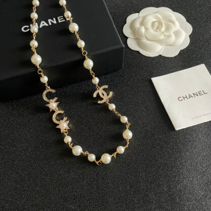 Chanel exquisite temperament vintage necklace - Image 4