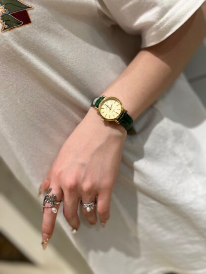 Omega Western Minimalist Little Gold Bean - Image 6