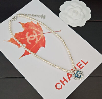 Chanel Blue Heart Pearl Necklace - Image 6