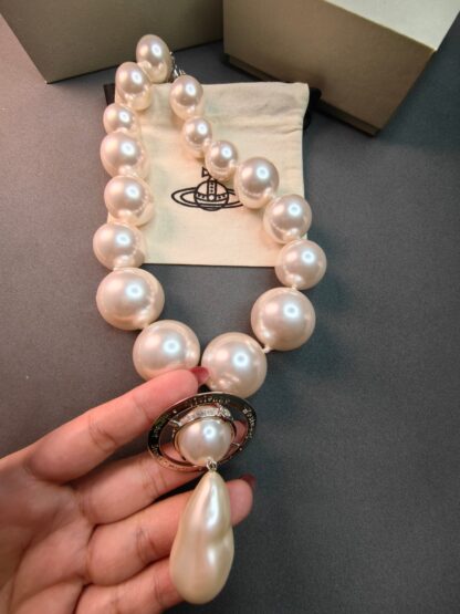Vivienne Westwood Giant Baroque Drop Pearl Necklace - Image 6