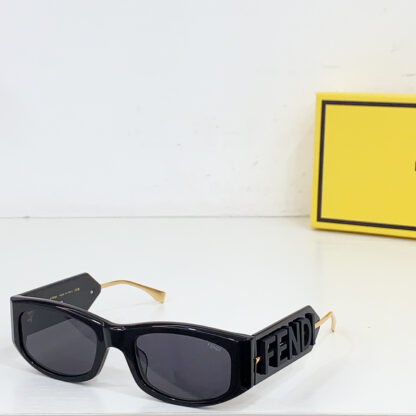 FENDI fashion trend sunglasses - Image 8
