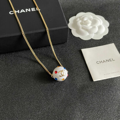 Chanel Fashion Ball Vintage Necklace - Image 4