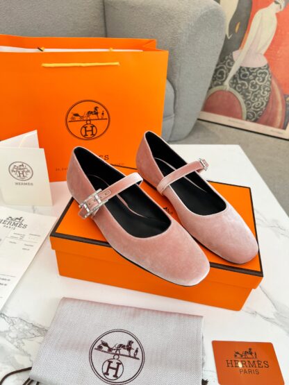 Hermès new light pink handmade comfortable trendy loafers - Image 6