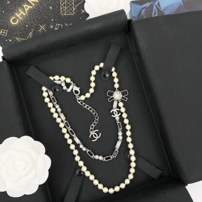 Chanel rhinestone bow pearl double necklace - Image 6