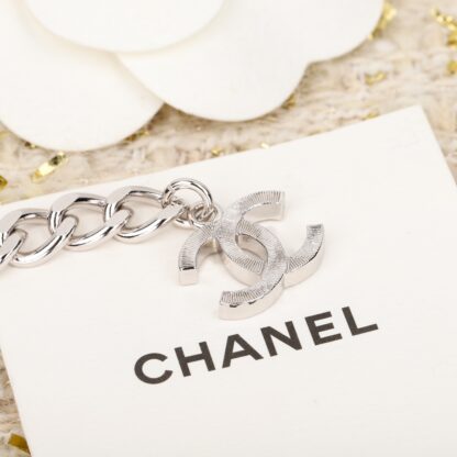 Chanel four-leaf clover double c bow necklace - Image 6
