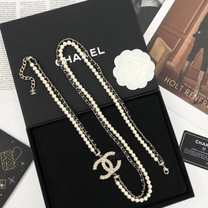Chanel rhinestone textured double c pearl leather chain - Image 6