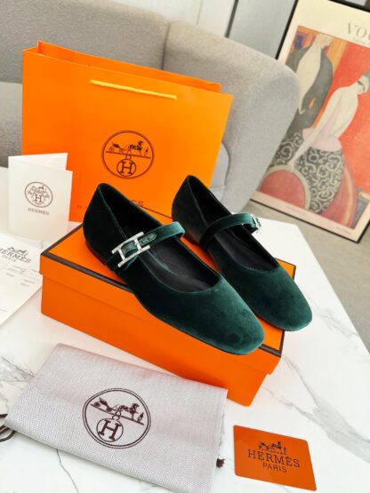 Hermès new dark green handmade comfortable trendy loafers - Image 4