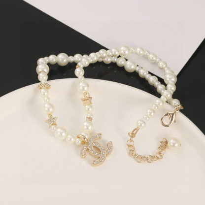 Chanel pearl necklace clavicle chain - Image 6