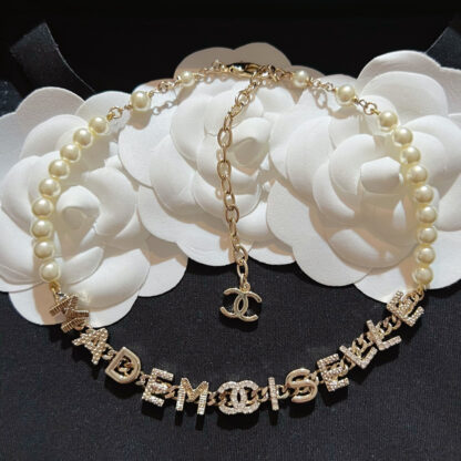Chanel Letter Pearl Necklace - Image 4