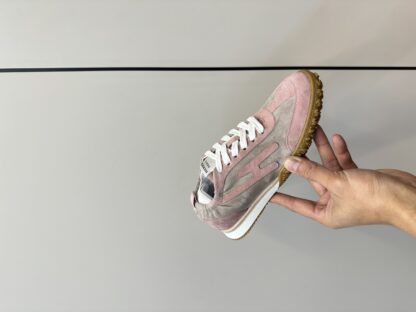 Hermès apricot pink goatskin casual sneakers - Image 6