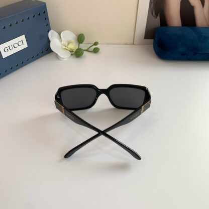 Gucci fashion sunglasses - Image 4