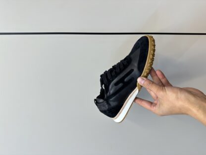 Hermès black and brown goatskin contrasting sneakers, 2cm thick sole - Image 6