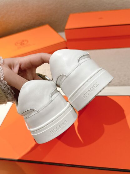 Hermes classic couple style white and green kelly buckle classic versatile casual shoes - Image 7