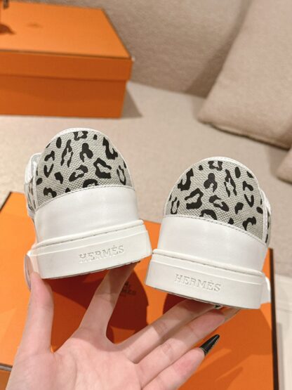 Hermes couple gray and black fashion retro casual skateboard shoes - Image 7