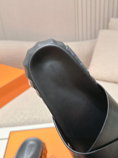 Hermes black brown comfortable casual style cross-slippers - Image 7