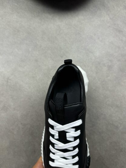 Hermès high-end black and white thick-soled casual shoes - Image 6