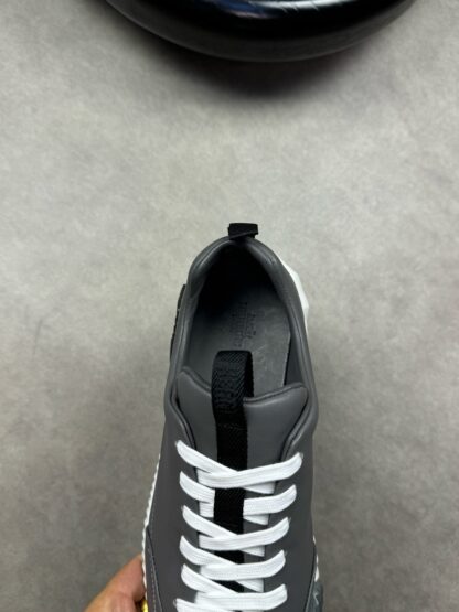 Hermes high-end noble gray and black color matching thick-soled casual shoes - Image 7