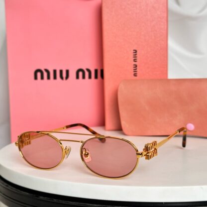 Miu Miu trendy fashion sunglasses - Image 7