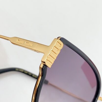 Miu Miu trendy fashion sunglasses - Image 8