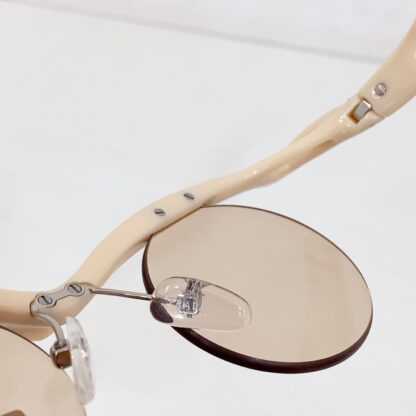 Prada fashion trend sunglasses - Image 7