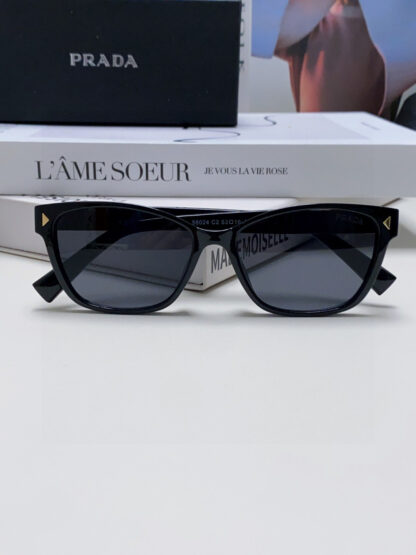 Prada fashion trend sunglasses - Image 7