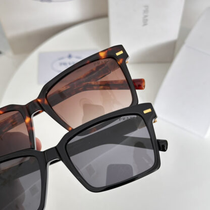 Prada fashion trend sunglasses - Image 7