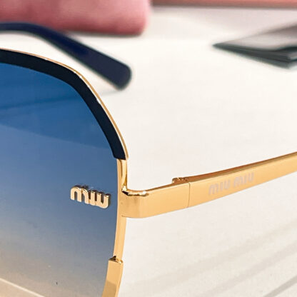 Miu Miu trendy fashion sunglasses - Image 8