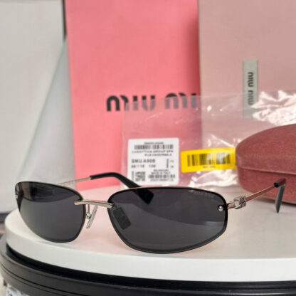 Miu Miu trendy fashion sunglasses - Image 8