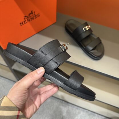 Hermes black gold buckle summer pure handmade high-end sandals - Image 7