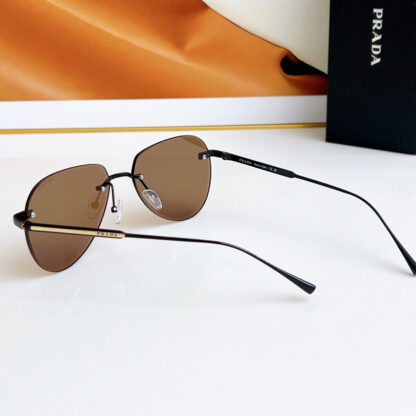 Prada fashion trend sunglasses - Image 7