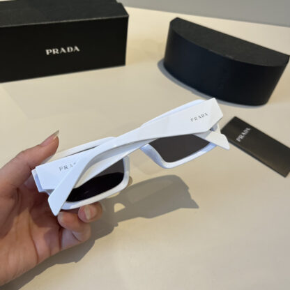 Prada fashion trend sunglasses - Image 7