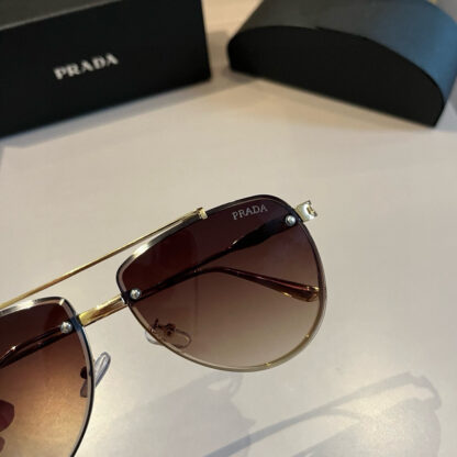 Prada fashion trend sunglasses - Image 7