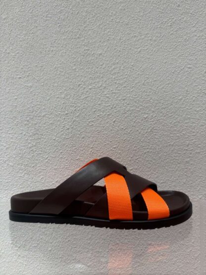Hermès black and orange woven slippers - Image 4
