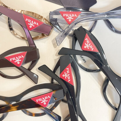 Prada fashion trend sunglasses - Image 7