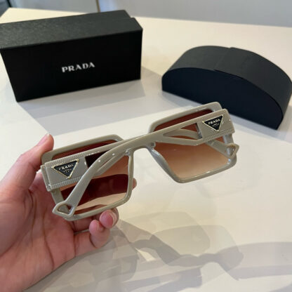 Prada fashion trend sunglasses - Image 7