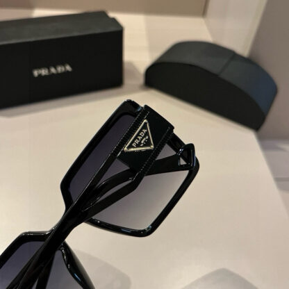 Prada fashion trend sunglasses - Image 7