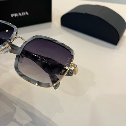 Prada fashion trend sunglasses - Image 7