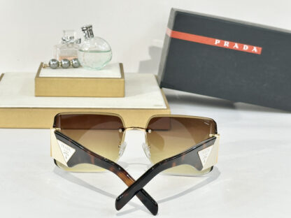 Prada fashion trend sunglasses - Image 7