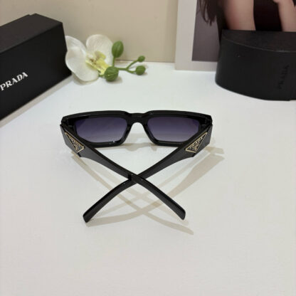 Prada fashion trend sunglasses - Image 7