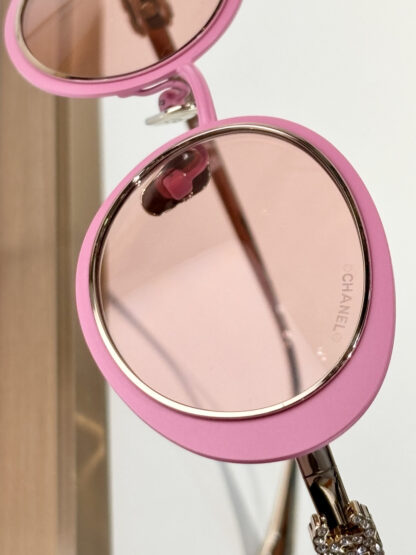Chanel Fashion Sunglasses - Image 8